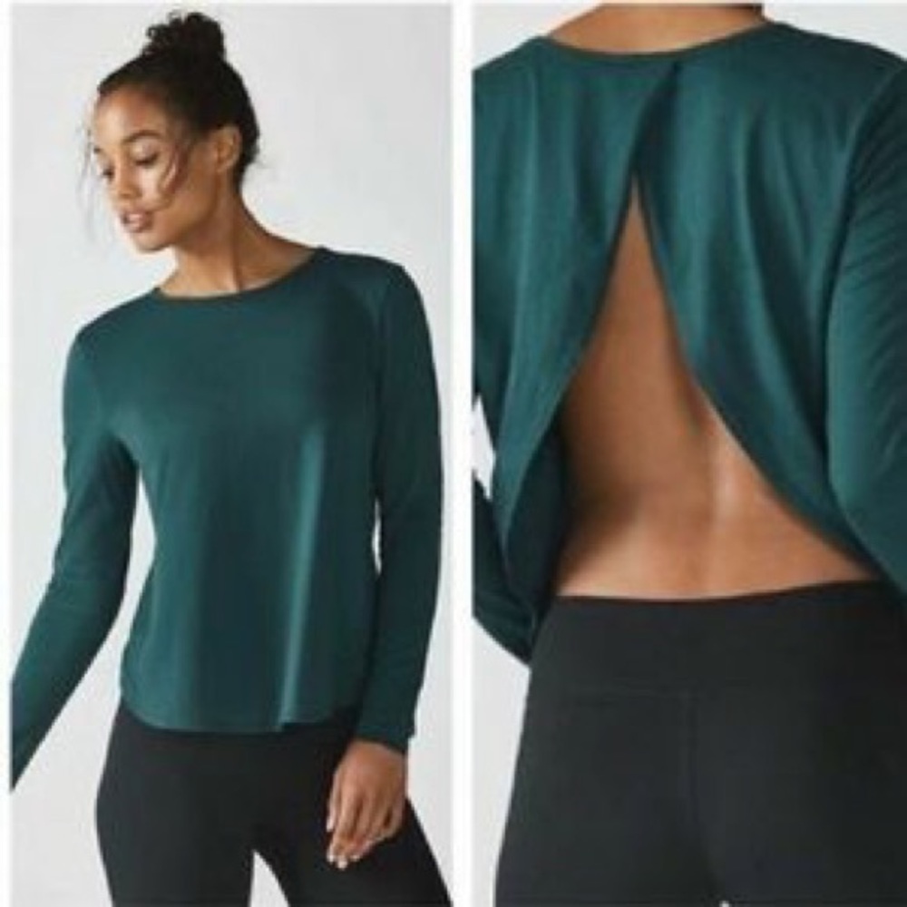Fabletics Millie open back long sleeve turquoise shirt size small